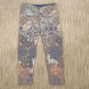 Slim-sation size Small leggings.